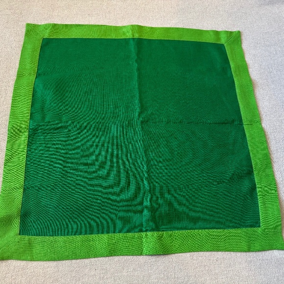 Oversized or Large Green Hemmed 100% Linen Napkins or Table Toppers Set of 6 - Picture 2 of 7